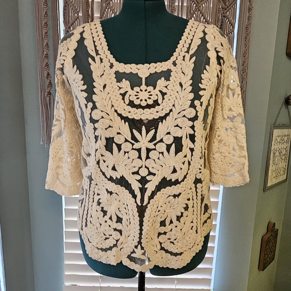 My Emblem Semi sheer floral chrochet lace top, Size L
